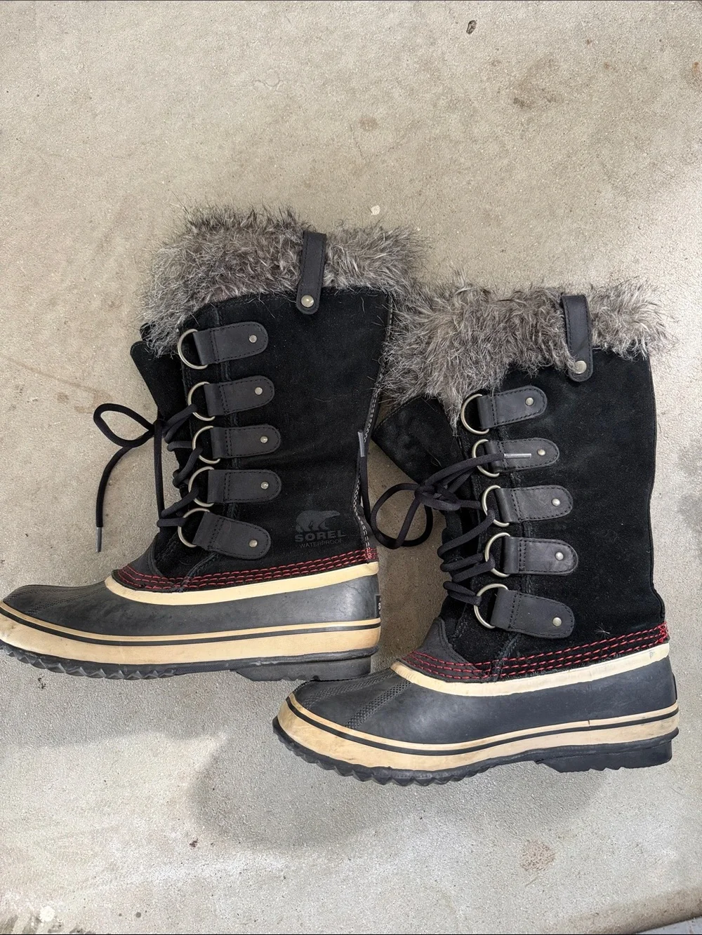 Sorel Black Faux-Fur Trim Winter Lace-Up Boots